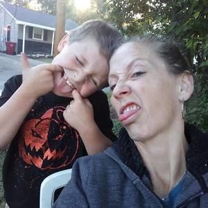 Meet your Posher, Valerie